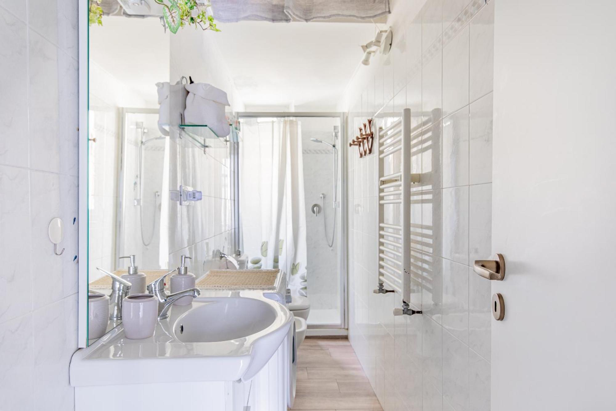 The Blue House, Terre Marine Apartment Специя Екстериор снимка